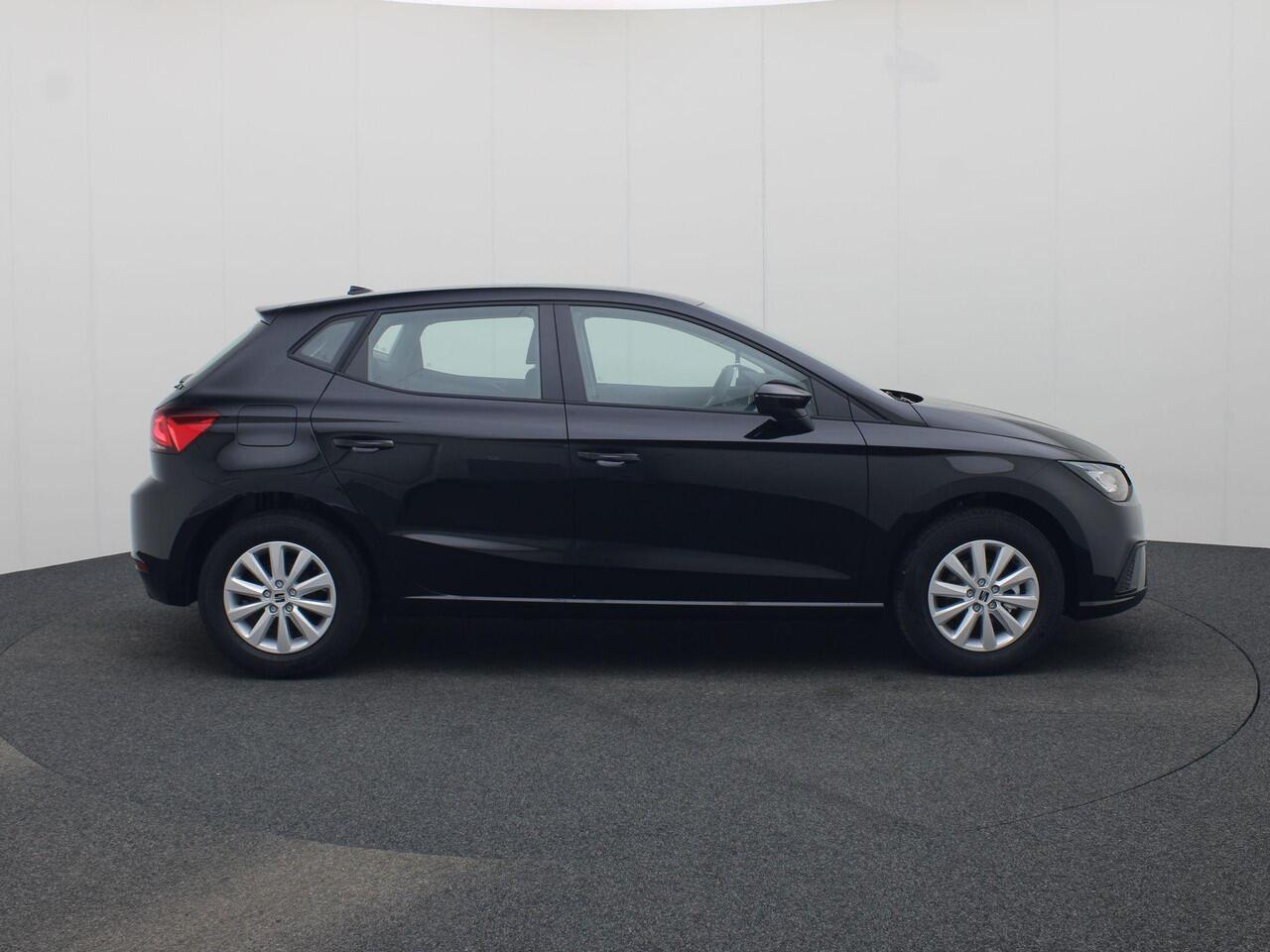 Seat IBIZA Style 1.0 EcoTSI 70 kW / 95 PK Hatchback 5 deurs 5 versn. handbak | Trekhaakvoorbereiding | HERWAARDERING! | Privatelease 340,- |
