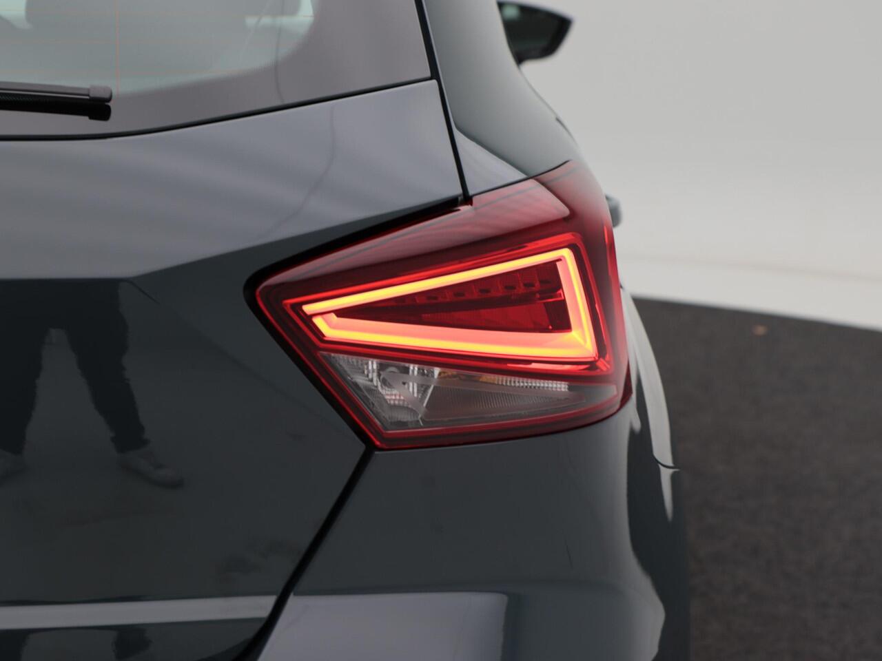 Seat IBIZA Style Plus 1.0 TSI 95 PK | Cruise control | Parkeersensoren | Carplay | Airco