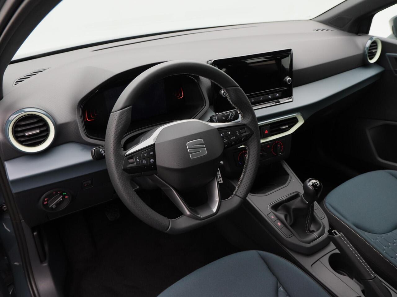 Seat IBIZA Style Plus 1.0 TSI 95 PK | Cruise control | Parkeersensoren | Carplay | Airco