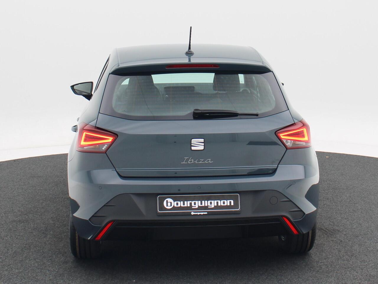 Seat IBIZA Style Plus 1.0 TSI 95 PK | Cruise control | Parkeersensoren | Carplay | Airco