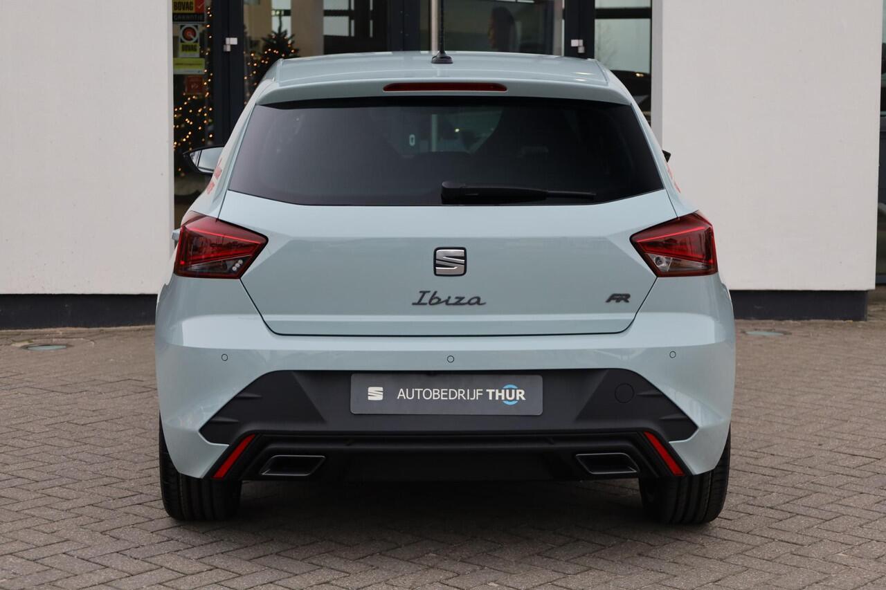 Seat IBIZA 1.0 EcoTSI FR Business Connect 115PK / 85kW, Achteruitrijcamera, Apple Carplay & Android Auto, verwarmbare voorstoelen, Keyless Entry, dodehoekdetectie, full LED koplampen, navigatie, draadloos telefoon laden, groot digitaal instrumentenpaneel (Virtual Co
