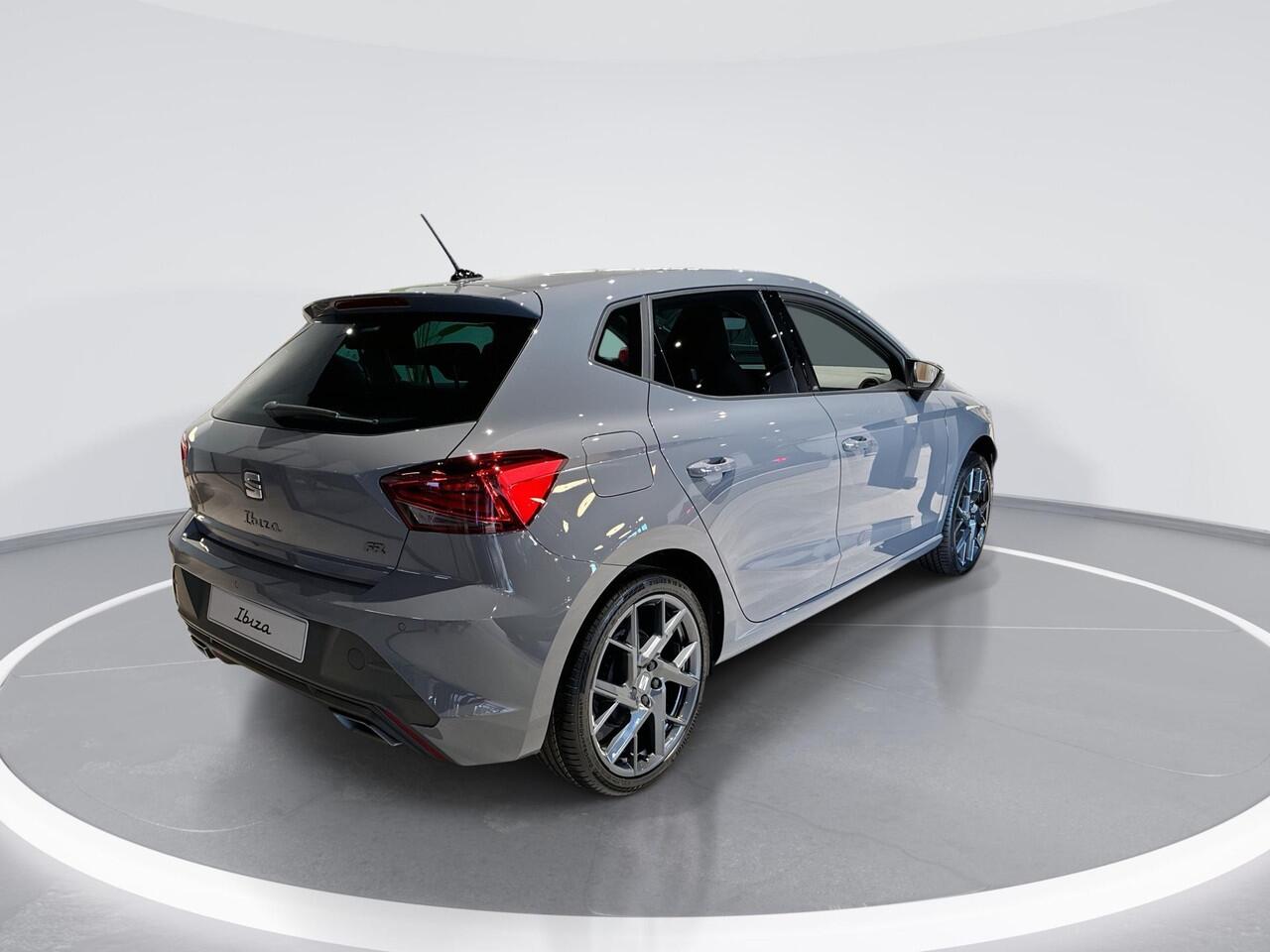 Seat IBIZA FR Business Connect 1.0 70 kW / 95 pk EcoTSI Hatch 5 deurs | 5 versn. Hand | inruilpremie 2000,-