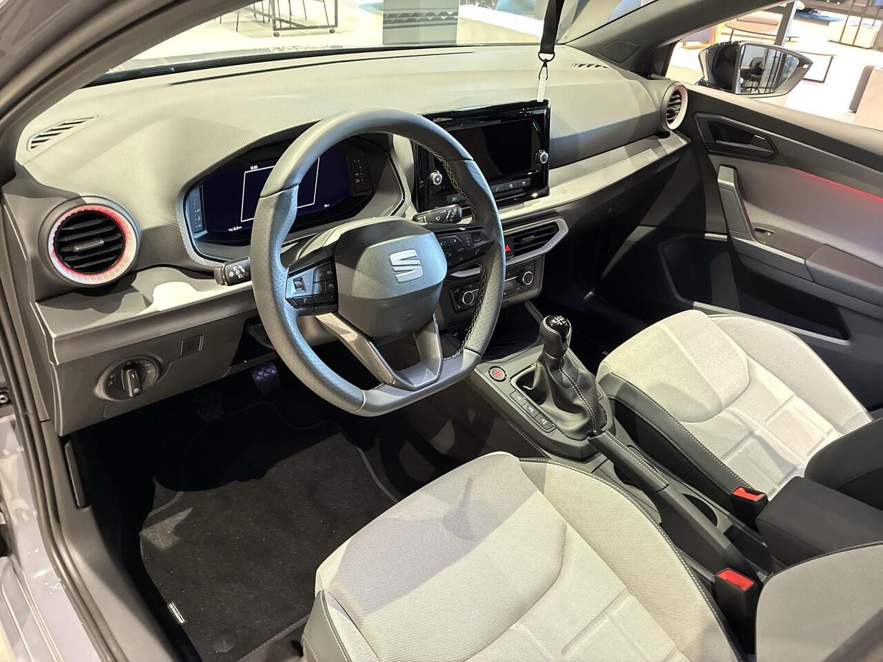 Seat IBIZA FR Business Connect 1.0 70 kW / 95 pk EcoTSI Hatch 5 deurs | 5 versn. Hand | inruilpremie 2000,-