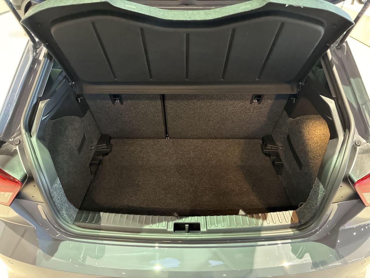 Seat IBIZA FR Business Connect 1.0 70 kW / 95 pk EcoTSI Hatch 5 deurs | 5 versn. Hand | inruilpremie 2000,-