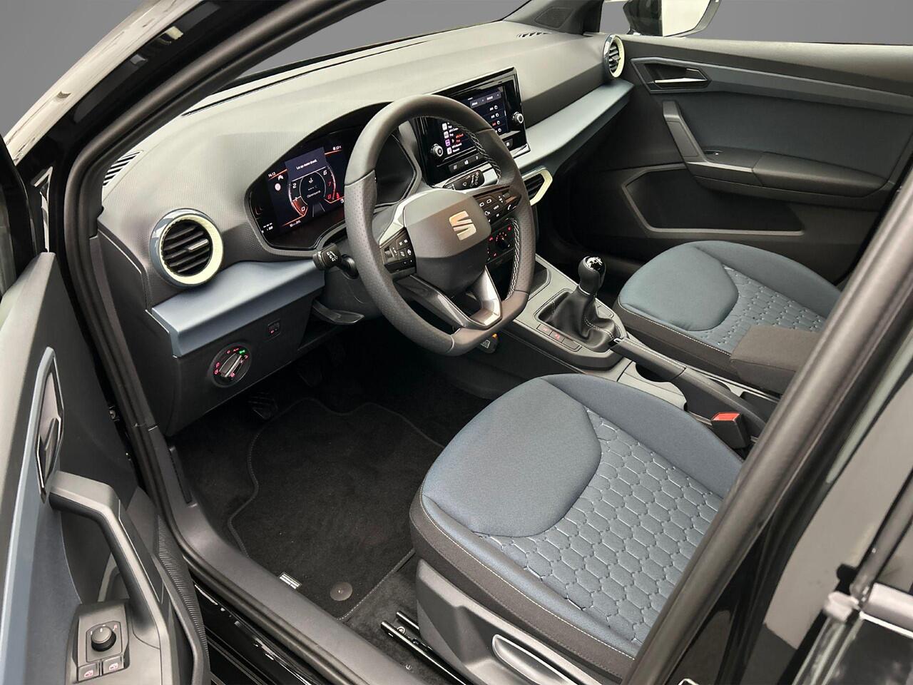 Seat IBIZA Style Facelift 1.0 TSI 95pk Cruise control, LED koplampen, App connect, Parkeersensor achter, Airco, DAB, Radio, Bluetooth