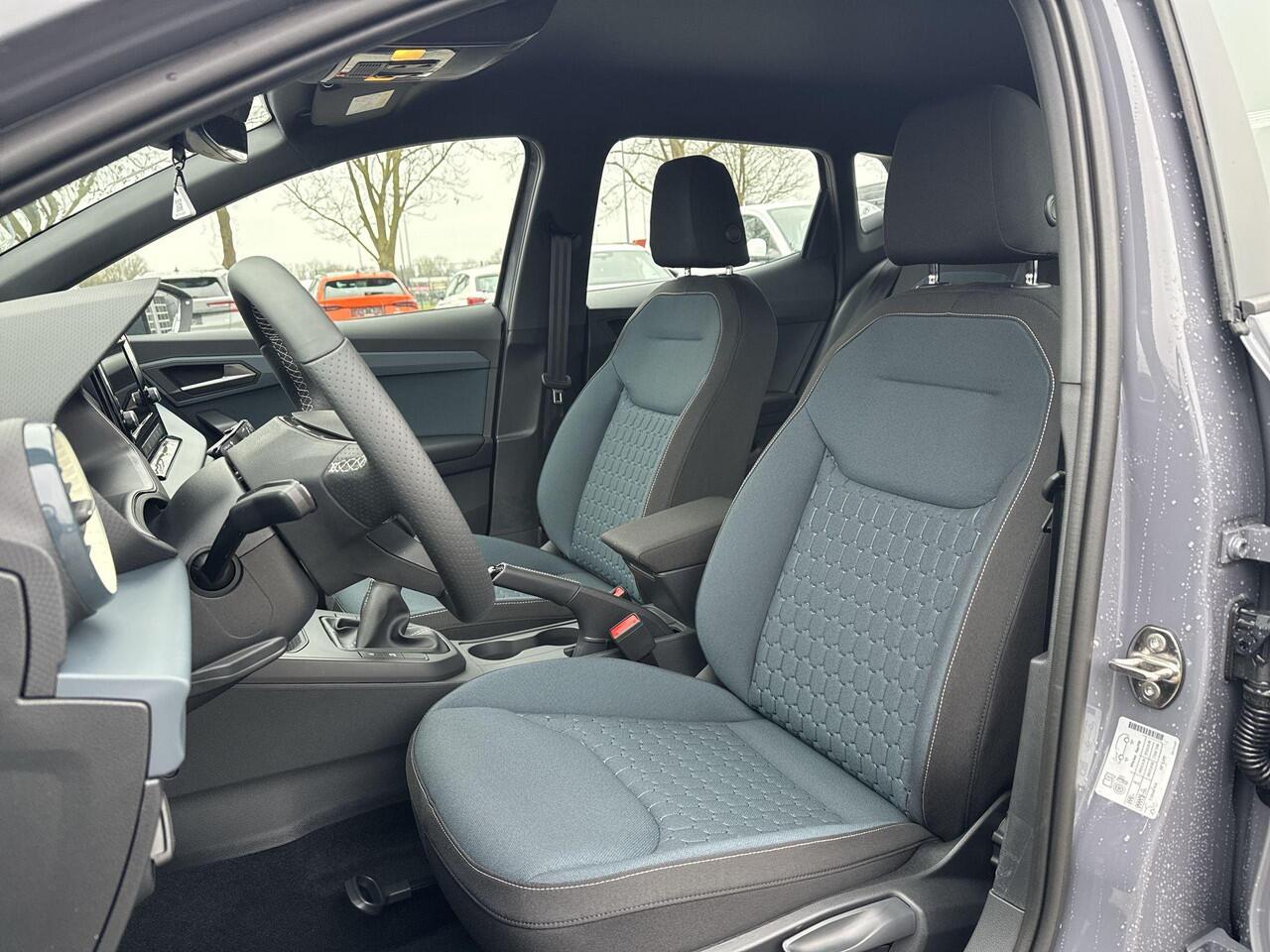 Seat IBIZA Style 1.0 EcoTSI 70 kW / 95 PK Hatchback 5 deurs 5 | Graphite Grey | 3000,- inruilpremie