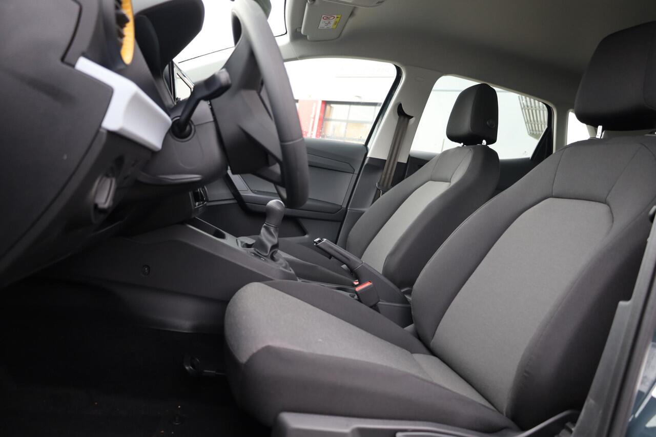 Seat IBIZA 1.0 EcoTSI Reference 95PK / 70kW Apple Carplay & Android Auto, volledig digitaal instrumentenpaneel, full LED koplampen, parkeersensoren achter, airco, cruise control, 15'' LMV 'Enjoy'