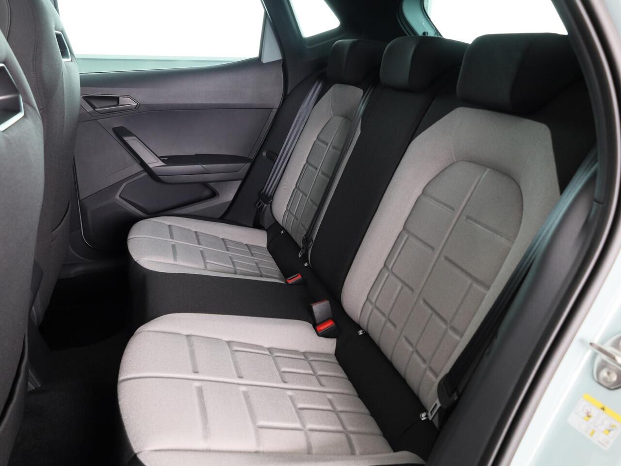 Seat IBIZA 1.0 EcoTSI FR Business Connect | DSG | Oniric Grey Metallic | Elektr Panorama Dak | Bucket Seats