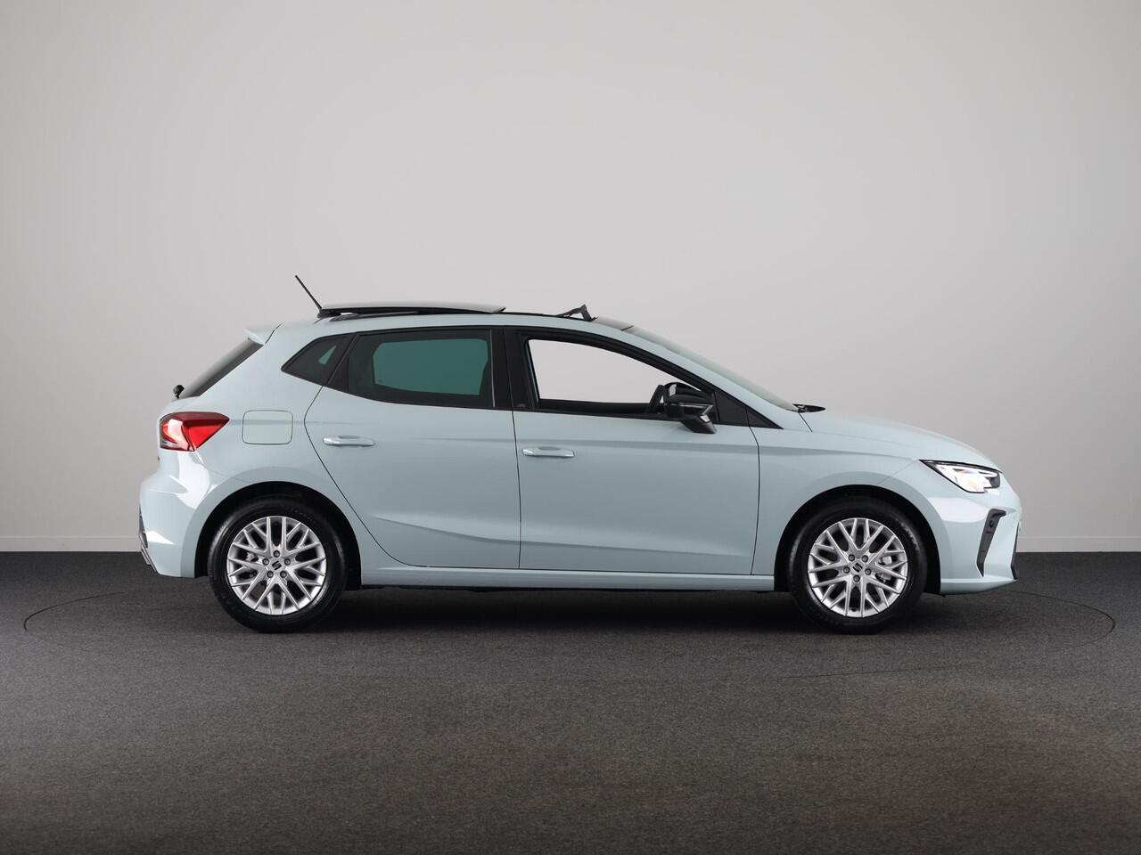 Seat IBIZA 1.0 EcoTSI FR Business Connect | DSG | Oniric Grey Metallic | Elektr Panorama Dak | Bucket Seats