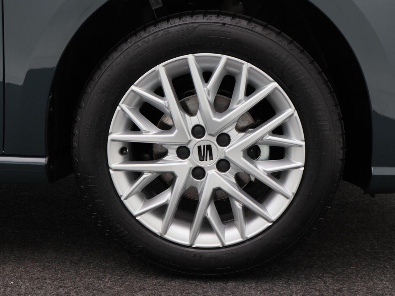 Seat IBIZA Style 1.0 TSI 95 PK | Cruise control | Parkeersensoren | Apple carplay / Android auto