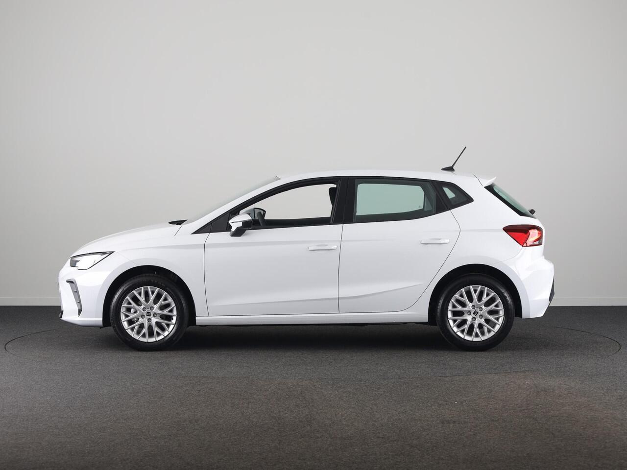 Seat IBIZA 1.0 EcoTSI 95 pk Style | Glacial White Metallic | Apple Carplay | Park Assist | Cruise Control