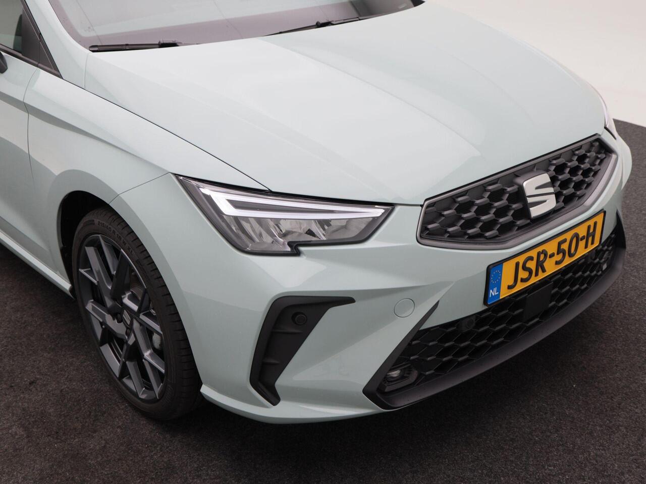 Seat IBIZA FR Business Connect 1.0 TSI 95 PK | Achteruitrijcamera | Cruise control | Stoelverwarming | Adaptive cruise control