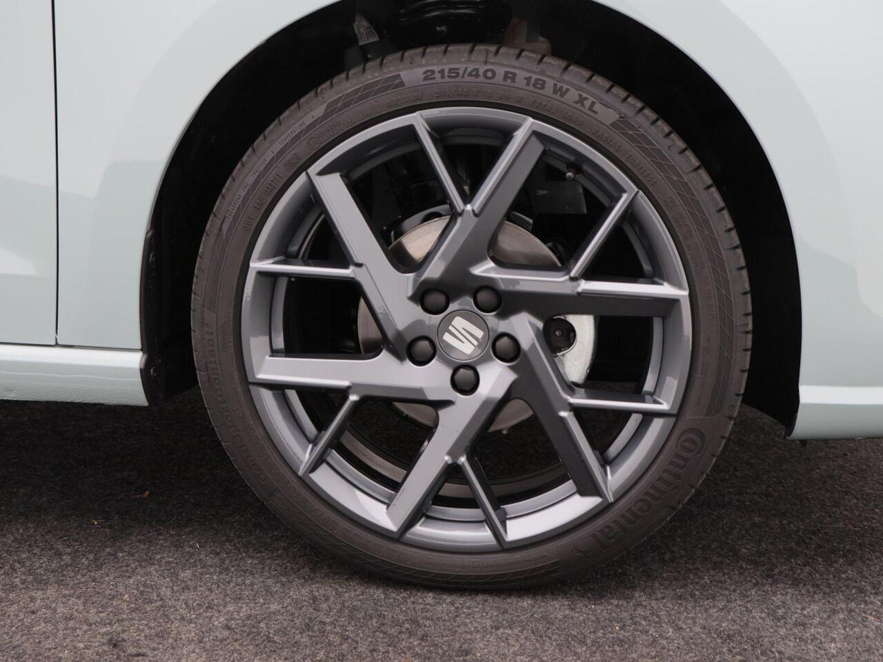 Seat IBIZA FR Business Connect 1.0 TSI 95 PK | Achteruitrijcamera | Cruise control | Stoelverwarming | Adaptive cruise control