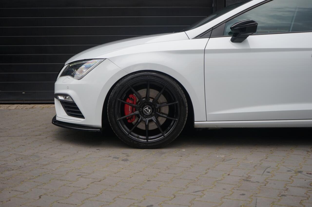Seat LEON 2.0 TSI Cupra 300 Pano/Beats/DCC/DSG