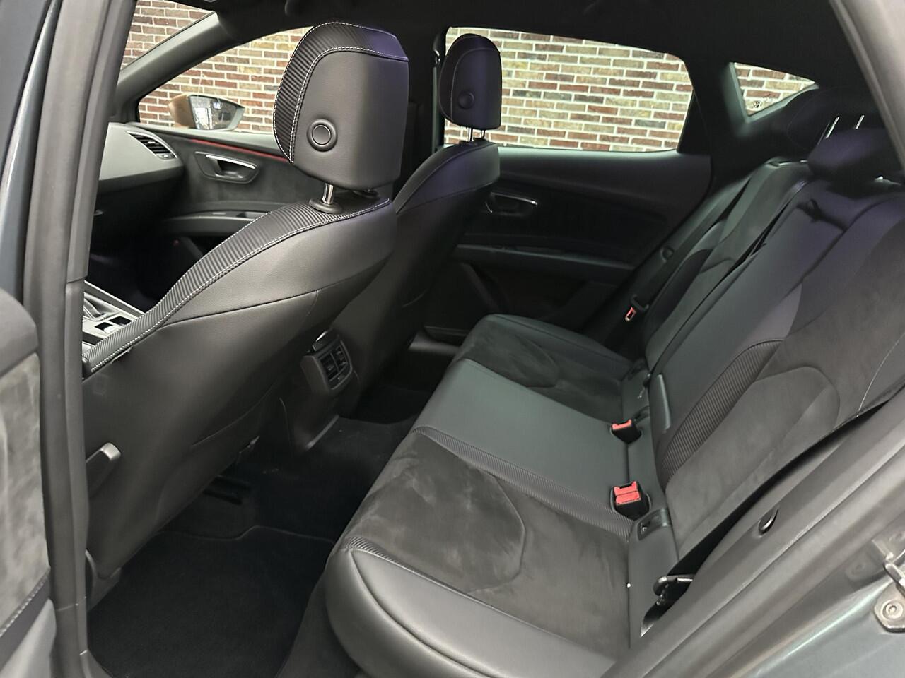 Seat LEON 2.0 TSI CUPRA 300 BEATS COPPER PACK ALCANTARA LED