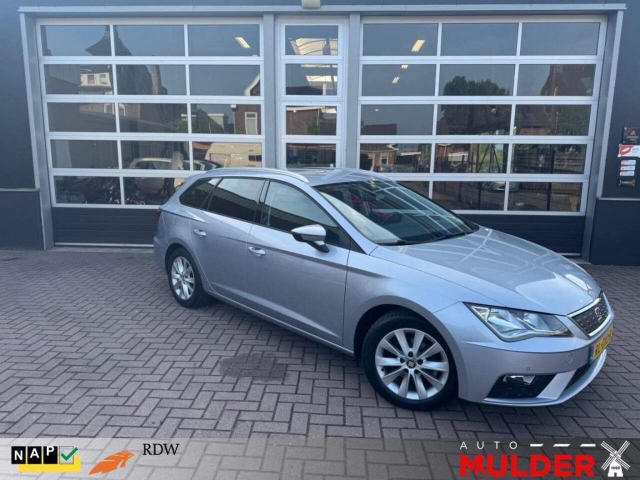 Seat LEON ST 1.0 ECOTSI STYLE BUSINESS INTENSE / NAVI / CRUISE /