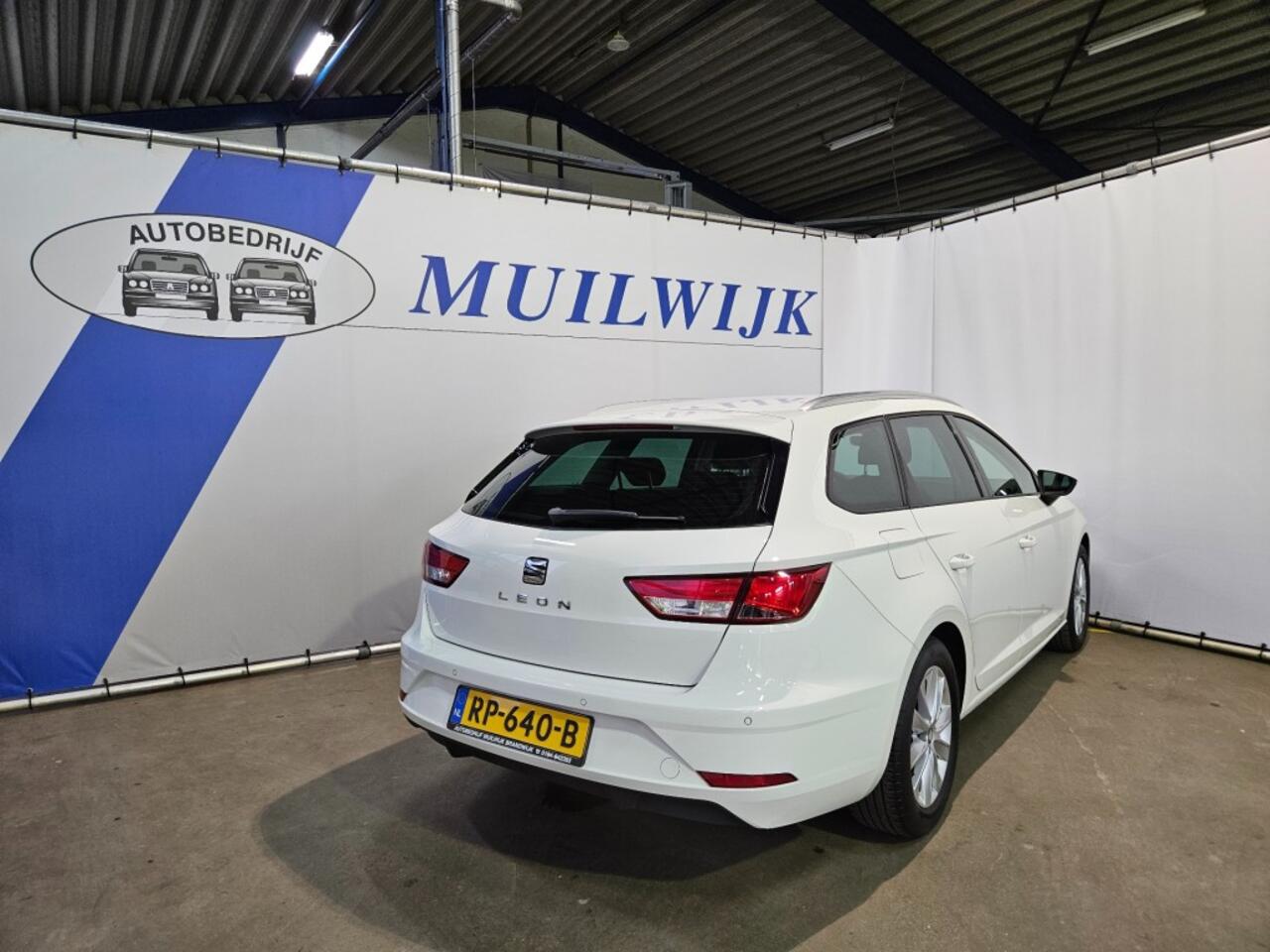 Seat LEON ST 1.0 EcoTSI Style Business Intense / Navi / NL Auto
