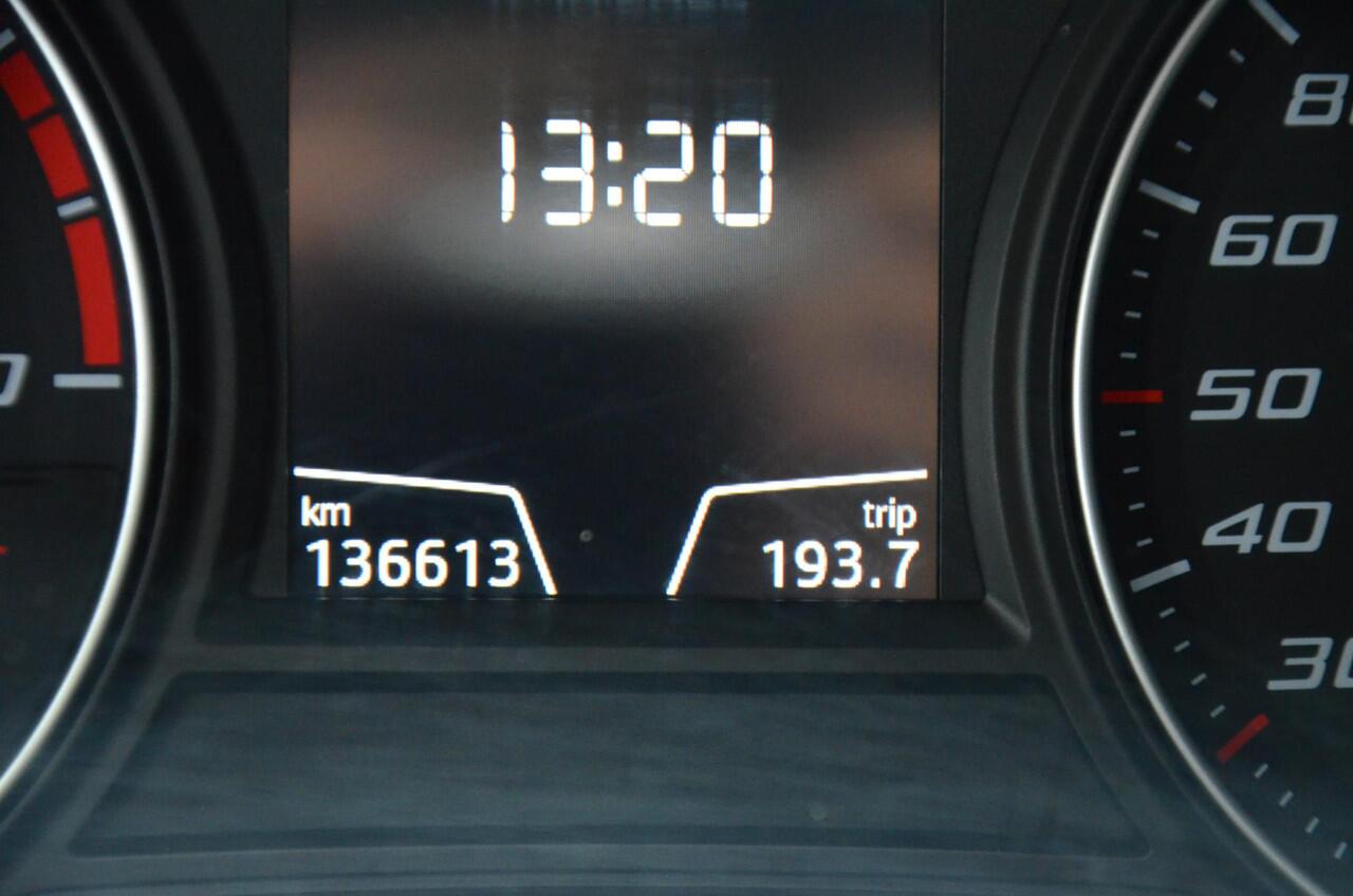 Seat LEON ST 1.4 EcoTSI FR Business Intense Automaat/Navi/Pdc/Ecc/Led/Trekhaak/Apple Carplay/Android Auto/Cr-Controle/18-Inch Lmv/Privacy-Glass