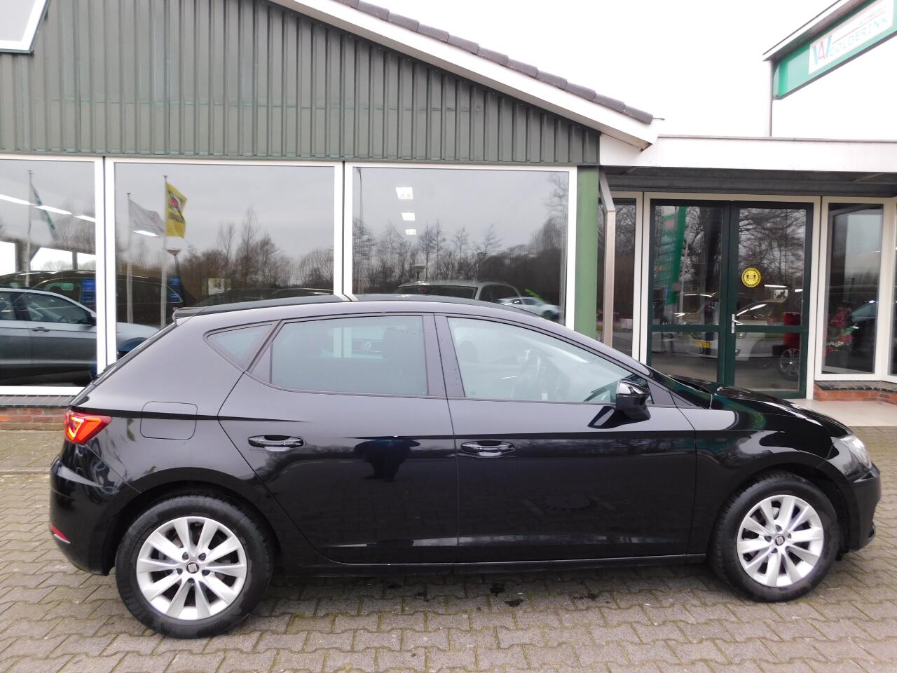 Seat LEON 1.0TSI 116PK STYLE INTENSE! All-in Prijs! LED