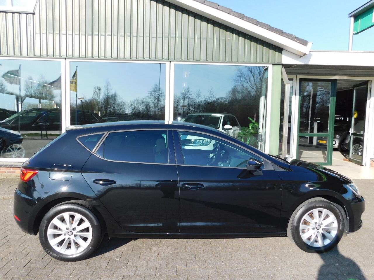 Seat LEON 1.0TSI 116PK STYLE INTENSE! All-in Prijs! LED