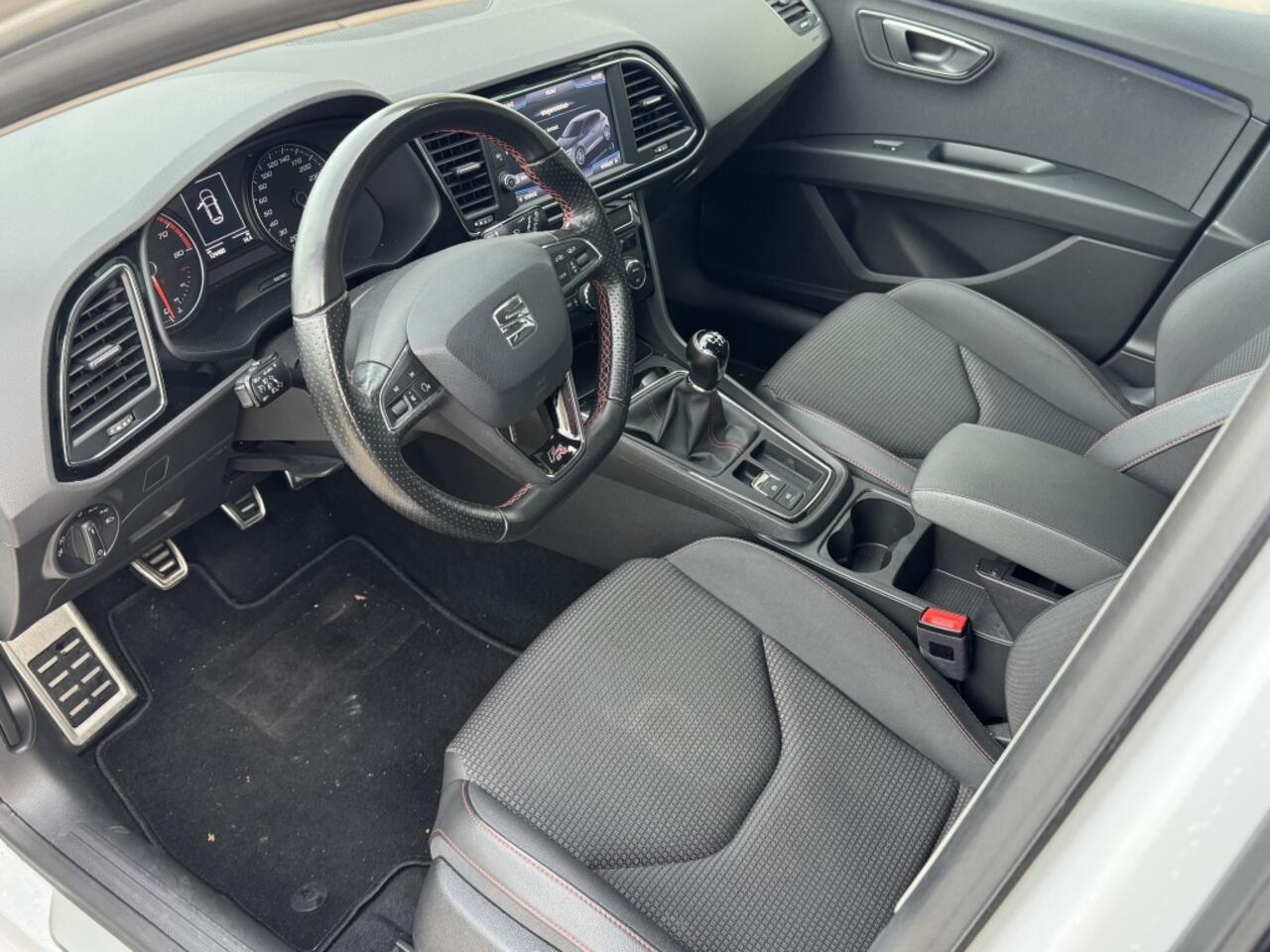 Seat LEON 1.5 TSI FR *apple carplay* stoelverwarming*cruise*navi