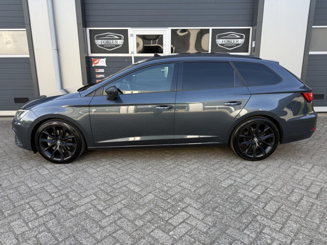 Seat LEON 1.5 TSI FR Ult.Ed.Bl NAP Pano ACC Carplay virtual Led Camera Be