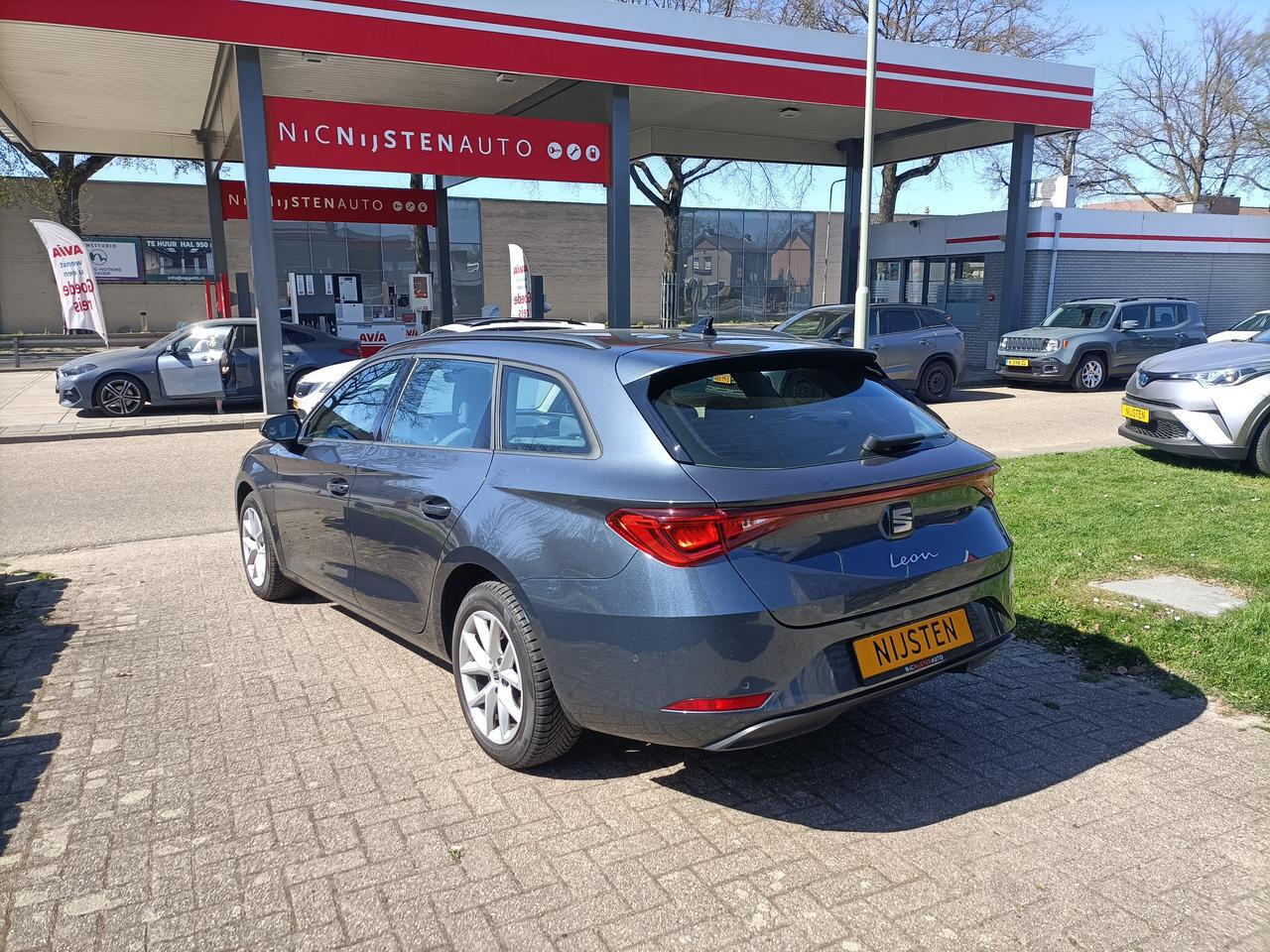 Seat LEON SPORTSTOURER 1.5 TSI Style Business Intense, Navi, Cruise