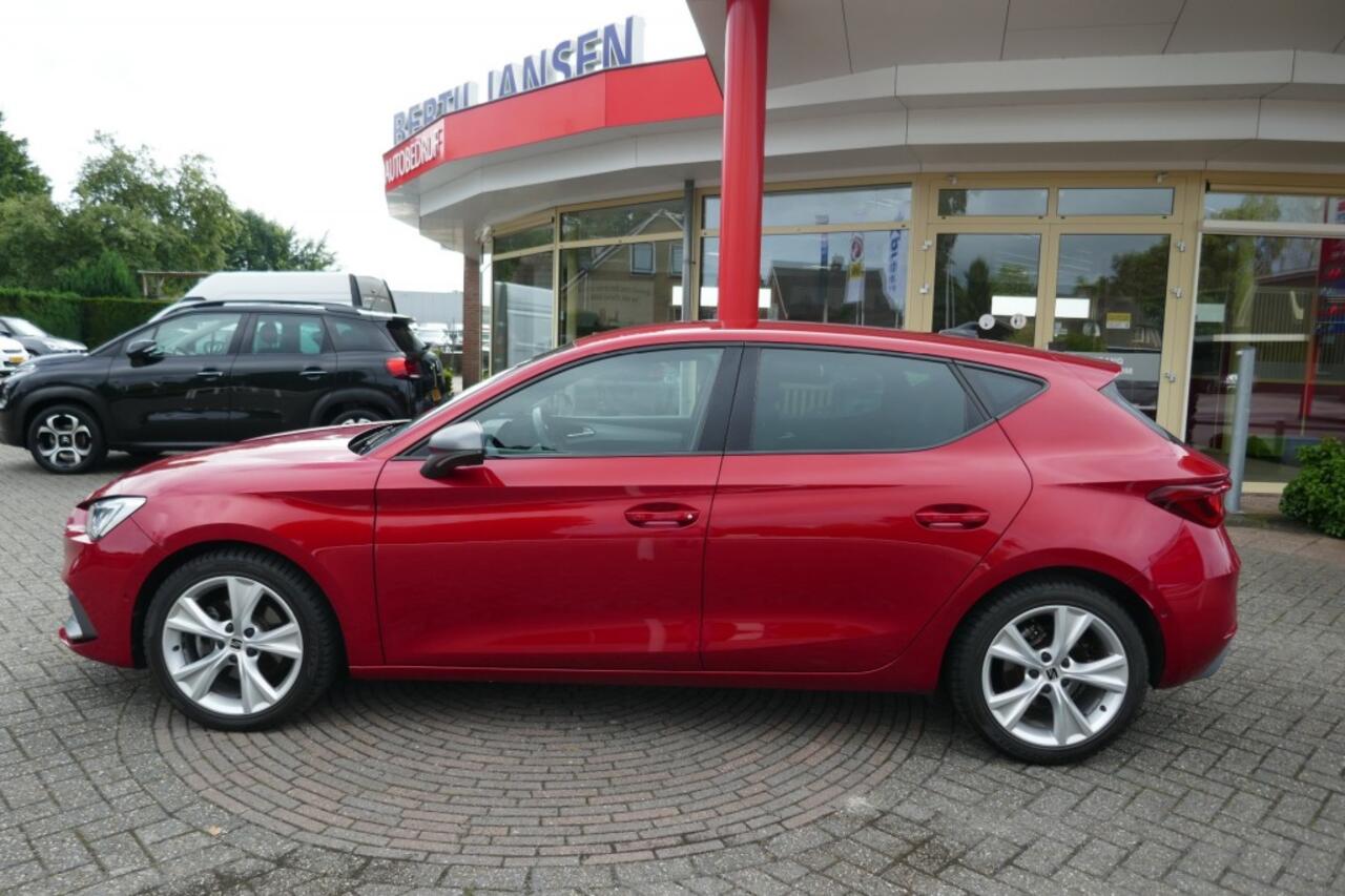 Seat LEON 1.0 TSI FR LAUNCH EDITION 110 PK VIRTUAL COCKPIT / LED / NAVI