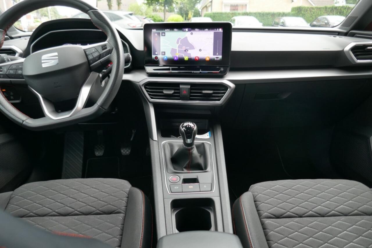 Seat LEON 1.0 TSI FR LAUNCH EDITION 110 PK VIRTUAL COCKPIT / LED / NAVI