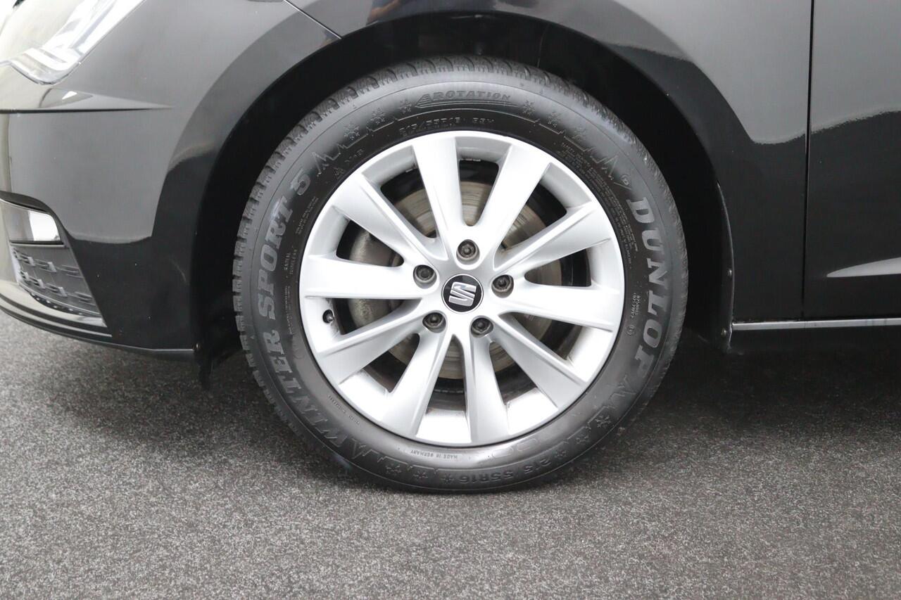 Seat LEON ST 1.5 TSI Style Ultimate Edition Rijklaarprijs! Nieuwe Banden!