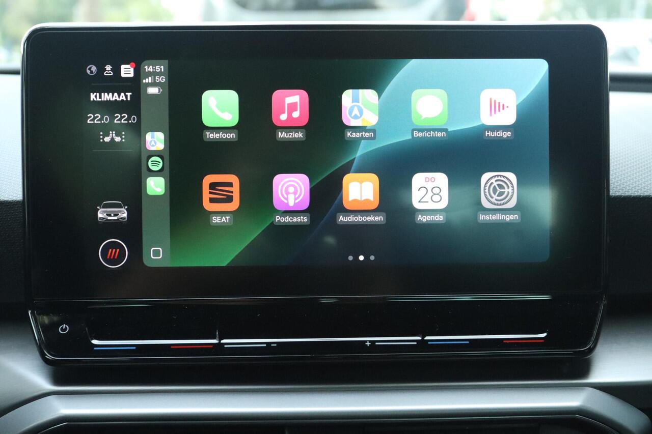 Seat LEON 1.5 TSI FR LAUNCH EDITION | PANO | VIRT. COCKPIT | LED | CAMERA | KEY-LESS | ACC | WINTERPACK