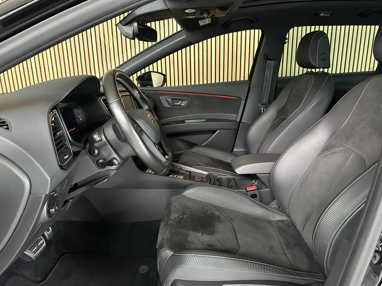 Seat LEON ST Cupra 2.0 TSI CUPRA Schuif kantel dak | Beats audio | Camera