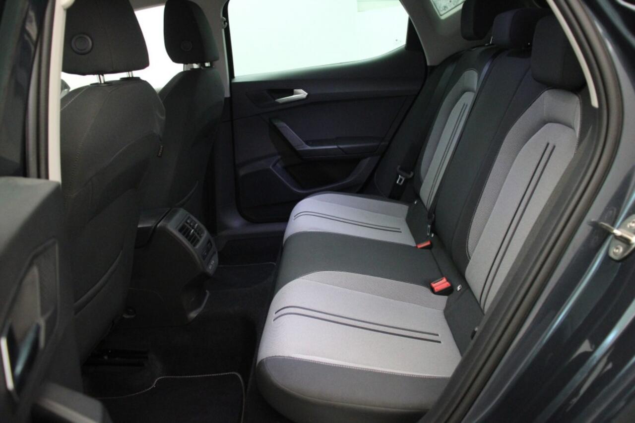 Seat LEON 2.0 TDI Style Launch Edition - Carplay, Digitaal Cockpit, Navi, Cruise