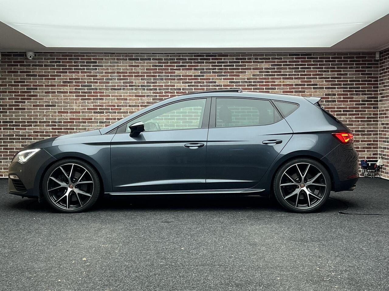 Seat LEON 2.0 TSI CUPRA Panorama Beats DSG Virtual