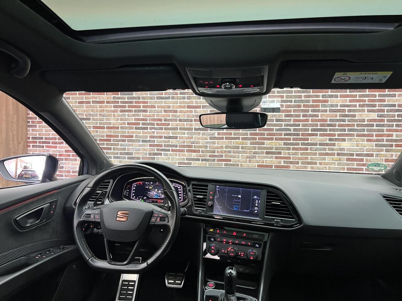 Seat LEON 2.0 TSI CUPRA Panorama Beats DSG Virtual