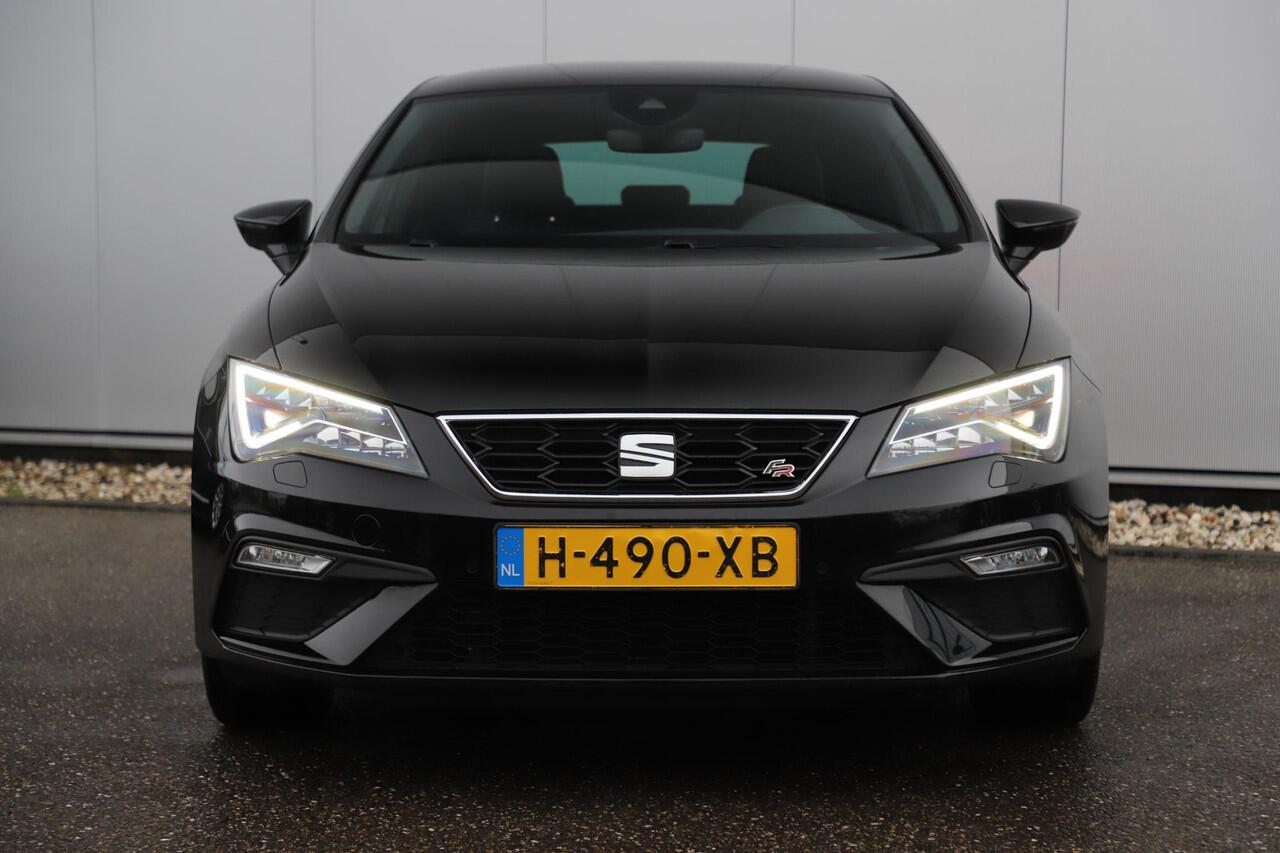 Seat LEON 1.0 TSI FR Ultimate Edition Virtual Cockpit Full LED 17 inch LMV Beats Audio Navigatie Achteruitrijcamera Carplay Android Climate Cruise Control Stoelverwarming