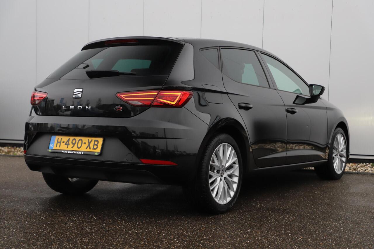 Seat LEON 1.0 TSI FR Ultimate Edition Virtual Cockpit Full LED 17 inch LMV Beats Audio Navigatie Achteruitrijcamera Carplay Android Climate Cruise Control Stoelverwarming
