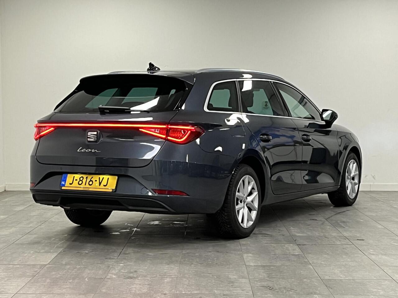 Seat LEON Sportstourer 1.5 TSI Style Launch Edition | 1e-EIG | CAMERA | STOEL/ STUURVERWARMING |