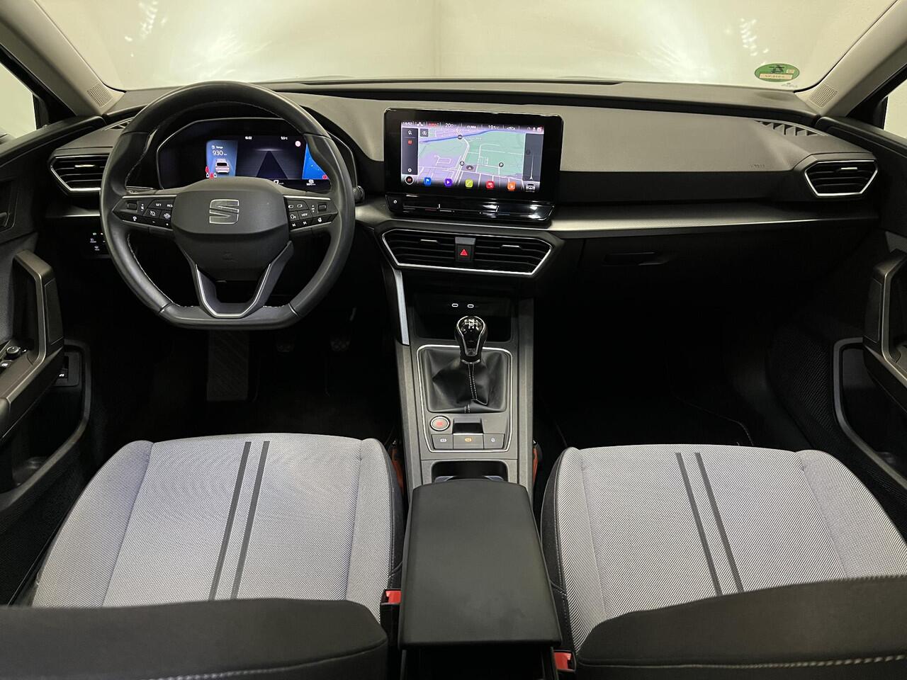 Seat LEON Sportstourer 1.5 TSI Style Launch Edition | 1e-EIG | CAMERA | STOEL/ STUURVERWARMING |