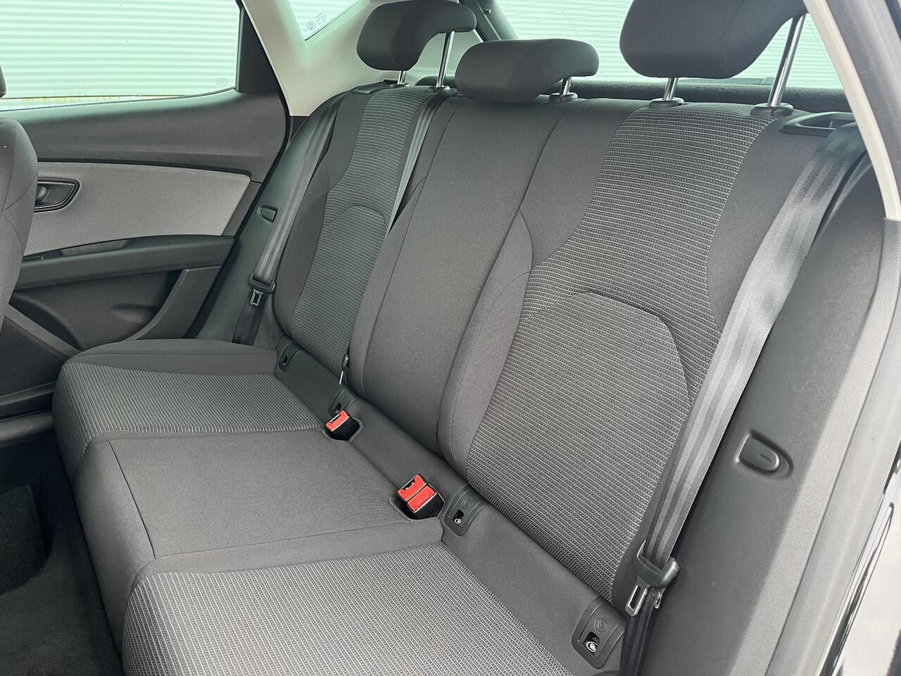 Seat LEON 1.5 TSI Style Ultimate Edition / Apple Carplay/Android Auto / airco (automatisch) / lichtmetalen velgen 16" /