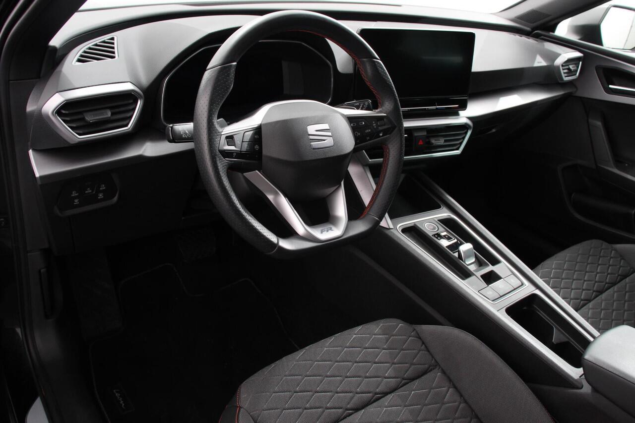 Seat LEON 1.5 eTSI 150pk DSG FR | Navigatie | Apple Carplay/Android Auto | Virtual Cockpit | Led | Adaptive Cruise Control | Dab | Stoelverwarming