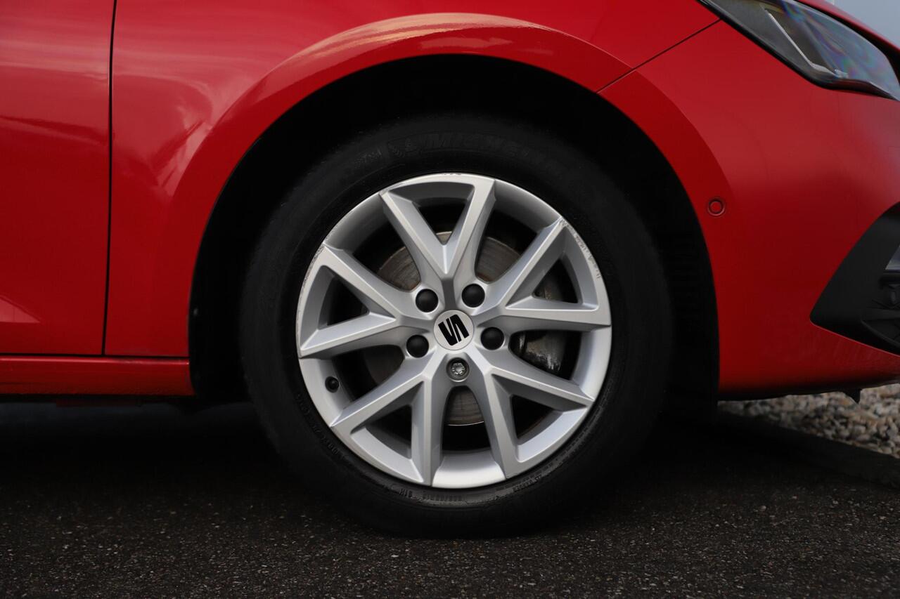 Seat LEON Sportstourer 1.5 TSI Style Launch Edition 131PK Virtual Cockpit Navigatie Achteruitrijcamera Carplay Android Climate Adaptive Cruise