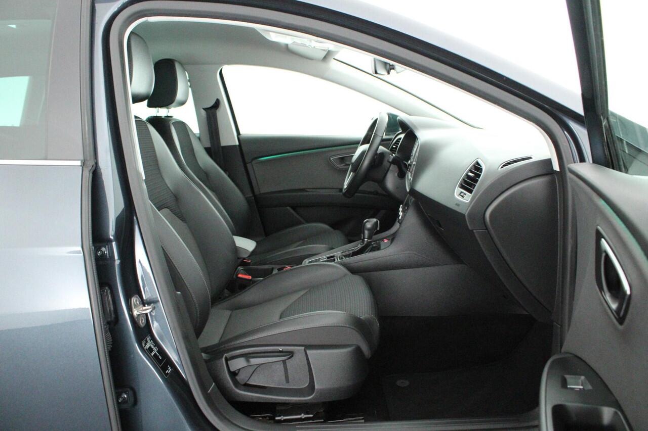 Seat LEON ST 1.5 TSI 150pk DSG Style Ultimate Edition Led Keyless Stoelverwarming Navigatie