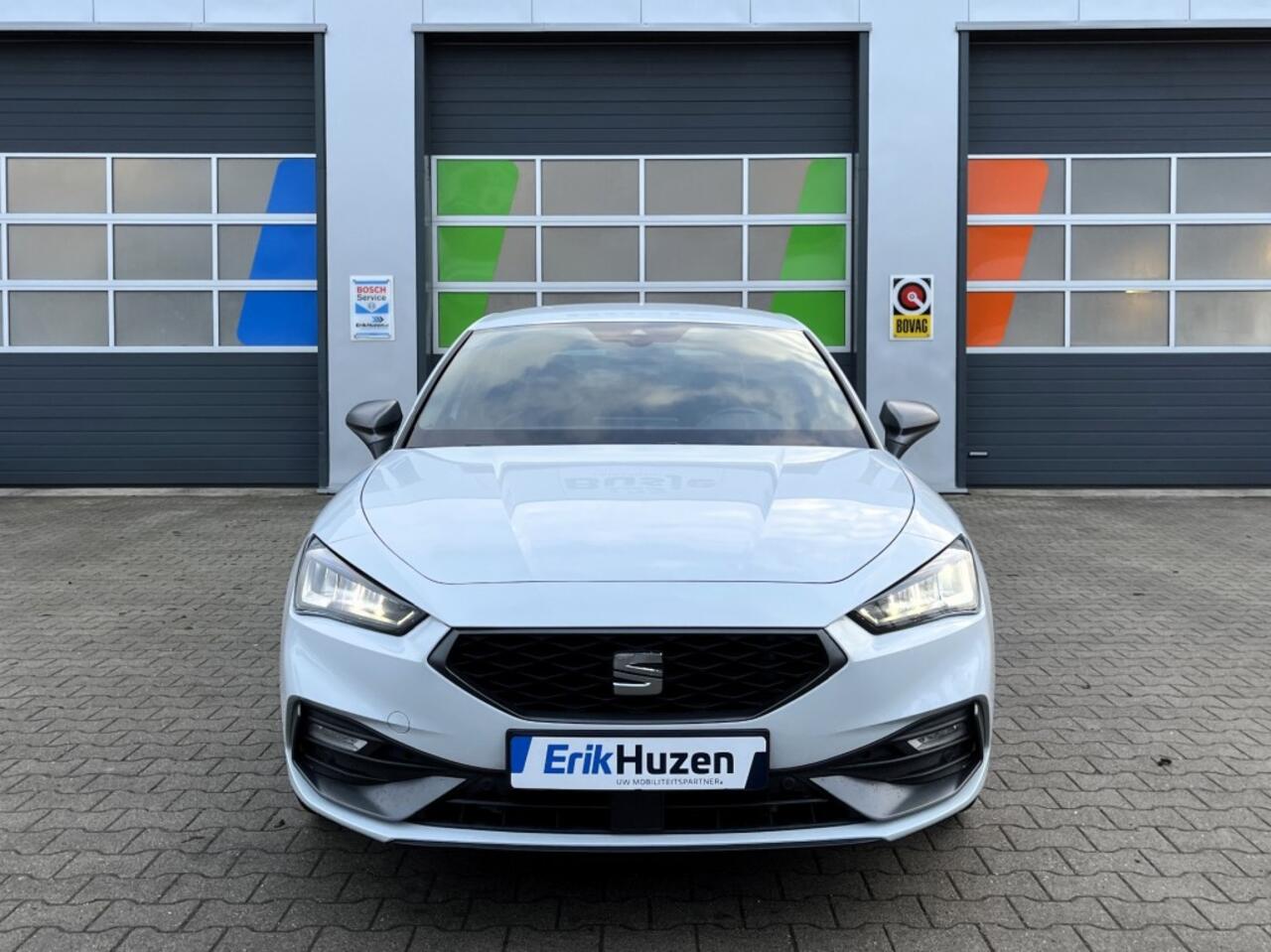 Seat LEON 1.4 TSI eHybrid / FR / 1e eigenaar / Carplay / Cruise control / LED