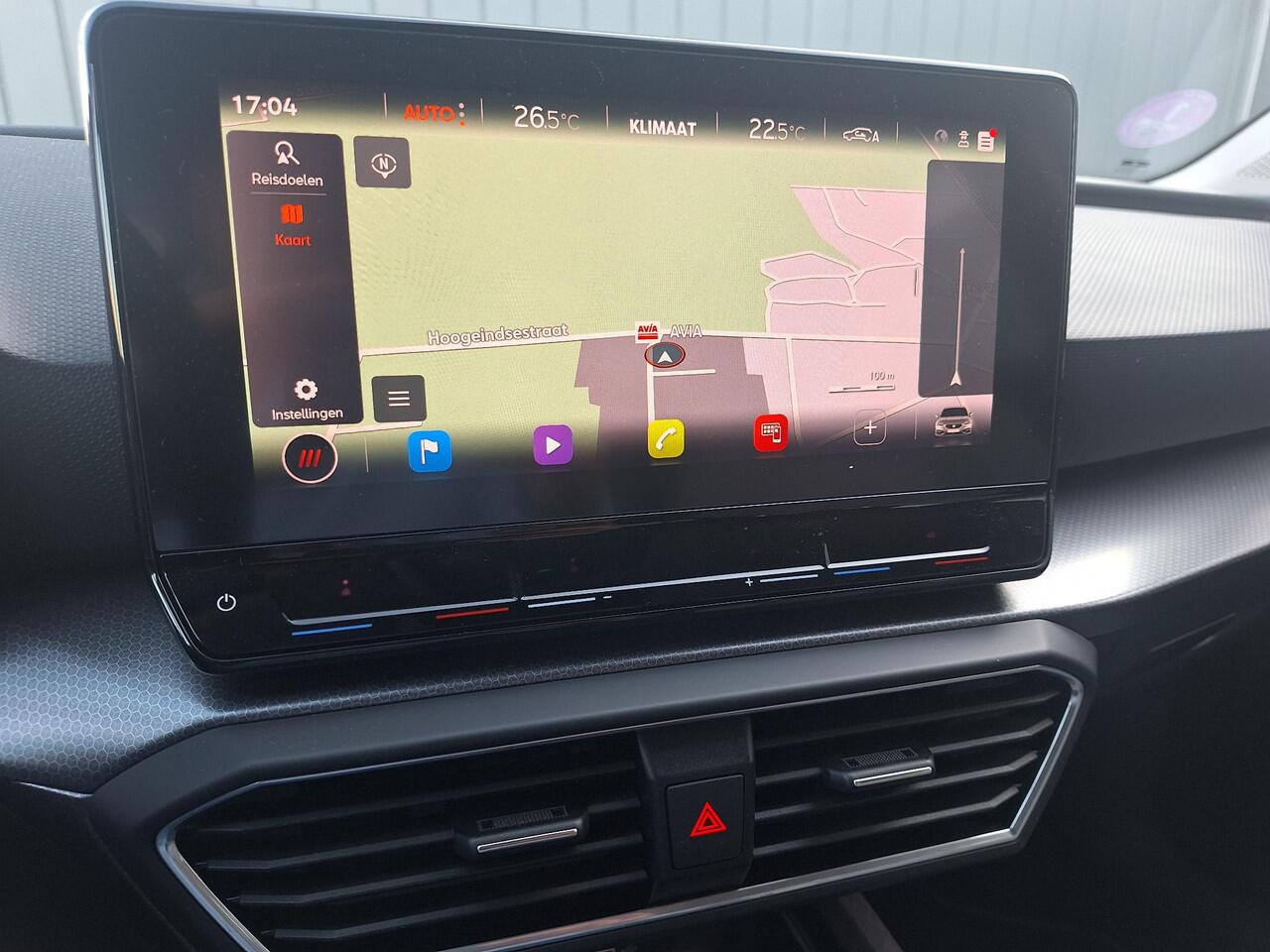 Seat LEON Sportstourer 1.5 TSI Style Launch Edition My 2021 | 18"LM | Trekhaak | Full LED | Climate V=A | Navi |