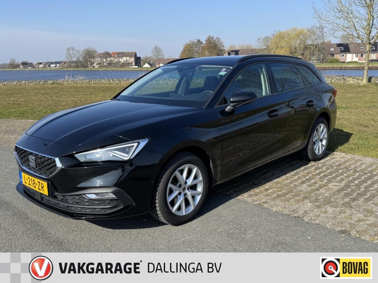 Seat LEON 1.0 eTSI Style Business intens | Camera | Carplay