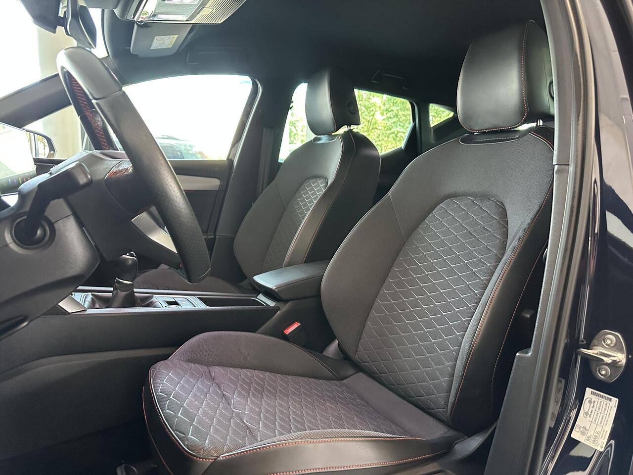 Seat LEON 1.5 TSI FR NAVIGATIE | PARKEERSENSOREN VOOR-EN ACHTER | CLIMATE CONTROL