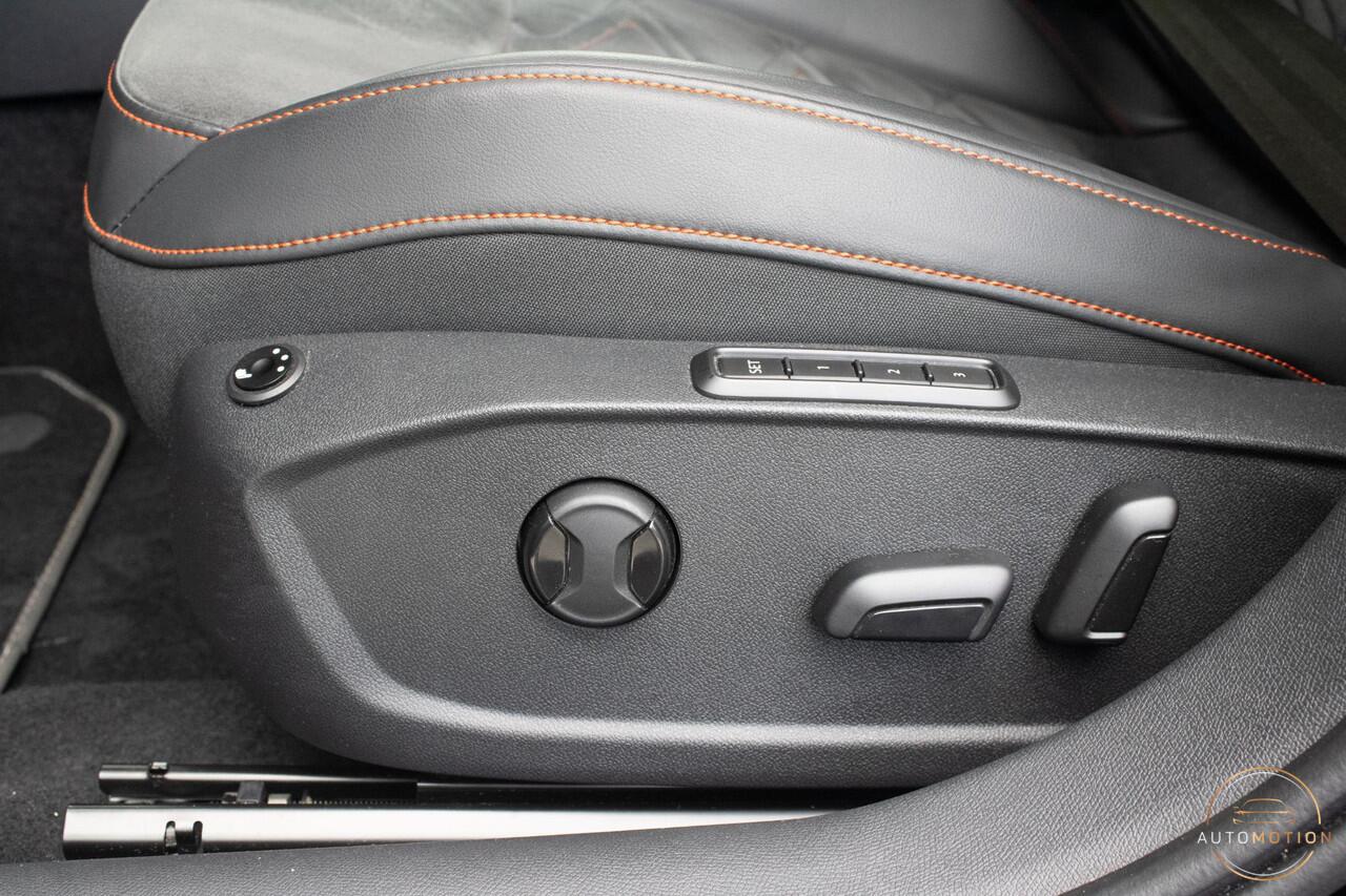 Seat LEON 1.4 TSI eHybrid PHEV FR Bus.Int. PANO Memory Camera Adaptief