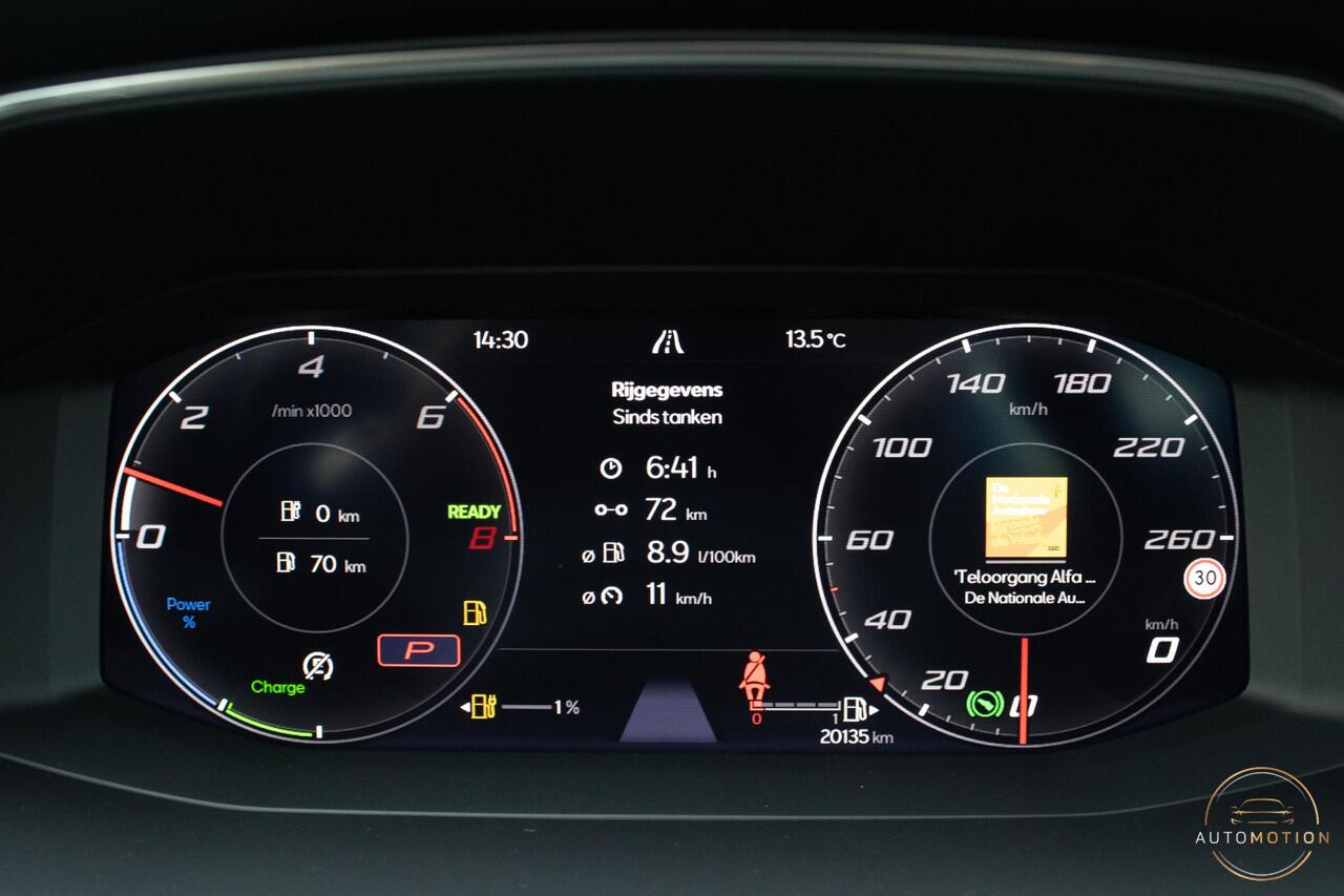 Seat LEON 1.4 TSI eHybrid PHEV FR Bus.Int. PANO CAMERA ACC CARPLAY