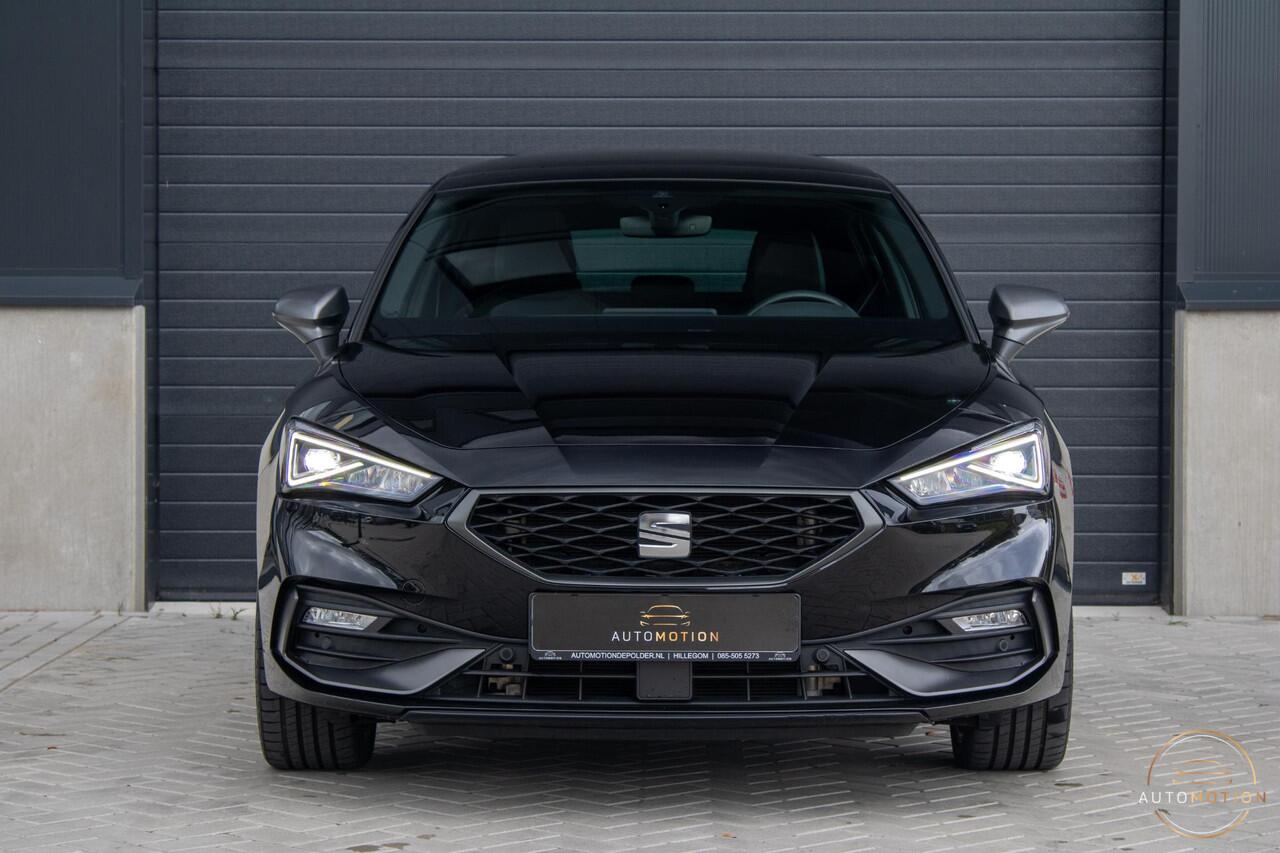 Seat LEON 1.4 TSI eHybrid PHEV FR Bus.Int. PANO CAMERA ACC CARPLAY